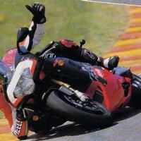 foto-gaya-pembalap-dari-seluruh-dunia