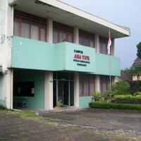 8-universitas-yang-paling-mahal-di-indonesia