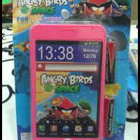 bahaya-handphone-flip-lipat-pada-anak-laki2