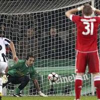 penjaga-gawang-paling-haus-gol