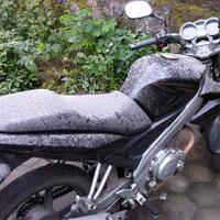 merapi-mengeluarkan-hujan-abu