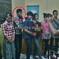 pasangan-mesum-ketangkap-tanpa-busana-di-kafe