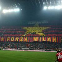 pemain-buangan-inter-yang-sukses-bersama-ac-milan