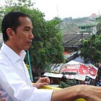 terjebak-macet--jalur-neraka--tanah-abang-jokowi-jalan-kaki