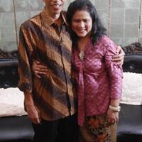 wanita---wanita-biasa-pendamping-superhero