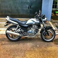 shareserba-serbi-suzuki-thunder-250