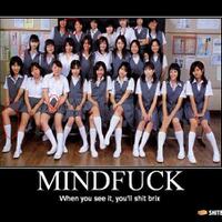 ada-quot-sesuatuquot-di-setiap-foto