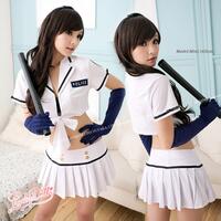 pakaian-yang-bikin-cewek-terlihat-seksi