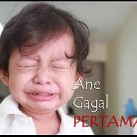 ups-para-seleb-ini-suka-pegang-bagian-terlarang-pict