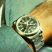 tunjangan-hari-ini--tunjukkan-jam-tangan-agan--biar-happy