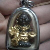 share-amulet-gumanthong-di-sini-y