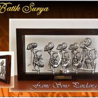 foto-hitam-putih-yang-diwarnai-ulang