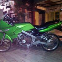 share-infofoto-foto-kawasaki-ninja-150-versi-2