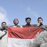 p-h-o-t-o--sharing-photo-kegiatan-outdoor-kamu-disini