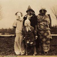 kostum-halloween-tahun-1900an-dulu-gan-serem