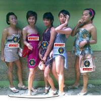 spectre-soccer-room-2013-2014------part-1