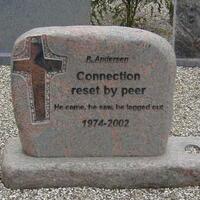 kuburan-unik-ahli-ahli-it-jika-meninggal