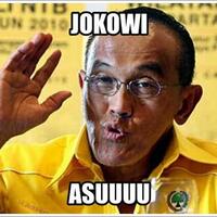 hahafoto-jokowi-kejar-pelari-kenya-mengundang-tawa
