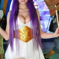 foto---foto-cosplay-yang-bikin-mata-segar--bening--bb20-inside