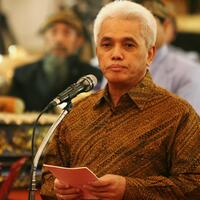 jokowi-hatta-rajasa-dan-mahfud-md-paling-populer-di-fb-dan-twitter