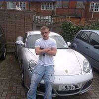 ngakak-geng-spesialis-pencuri-supercar-tertangkap-karena-pamer-di-facebook