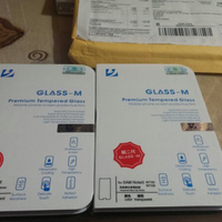 official-lounge-super-simply-smartphone-htc-one