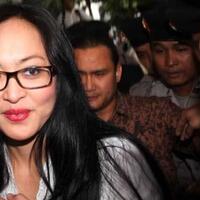 saat-angie-sondakh-sudah-terlanjur-bahagia-divonis-45-tahun--250-jt