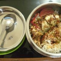 saat-ini-masihkah-ada-yang-mau-membawa-ini