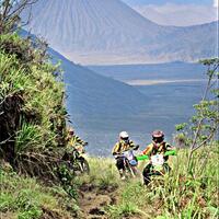 ajakan-for-adrenaline-junkie-trail-semeru--bromo-11-12-jan-14
