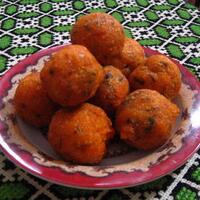 ini-jajanan-terkenal-di-kotaku-mana-dikotamu--d