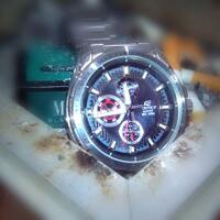 tunjangan-hari-ini--tunjukkan-jam-tangan-agan--biar-happy