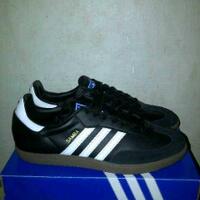 5-merk-sepatu-yang-dipakai-remaja-jaman-sekarang