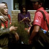 ini-yang-dilakukan-presenter-cantik-tvone-saat-kantornya-terbakar