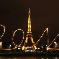 update-foto-foto-perayaan-pesta-kembang-api-tahun-baru-2014-di-seluruh-dunia