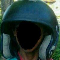 share-pencurian-helm-di-parkiran-mall-di-daerah-jaksel