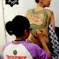 nice-yang-suka-body-painting-masuk-bb