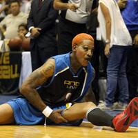 dennis-rodman-fans-masuk-sini