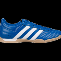 share-sepatu-futsal-yang-dipakai