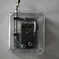 bantu-cari-yg-jual-musik-box-kiss-the-rain-remember-parkjung-won