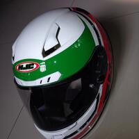 share-info--arai-shoei-agv-nolan-hjc--maniac