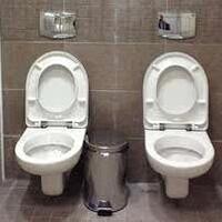 1-toilet-dengan-2-jamban-di-rusia