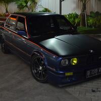 serba-serbi-mobil-retro-foto-mesin-modif-velg-dll