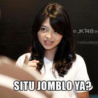 5-tipe-pacaran-di-depan-umum-yang-nggak-banget