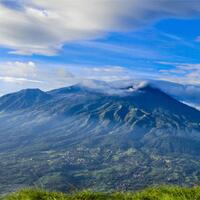 mendaki-gunung-bersama-ace-indonesia-video-inside