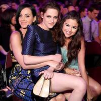 dari-3-cewek-ini--ente-paling-demen-yang-mana-gan