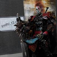kratos-ares-armor-action-figure