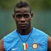 spectre-soccer-room-2013-2014------part-5