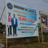 bukti-ketenaran-pak-jokowi-di-papua