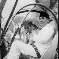 bung-karno-presiden-pertama-di-dunia-yang-punya-helikopter