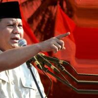 dia-tak-layak-jadi-presiden-republik-indonesia